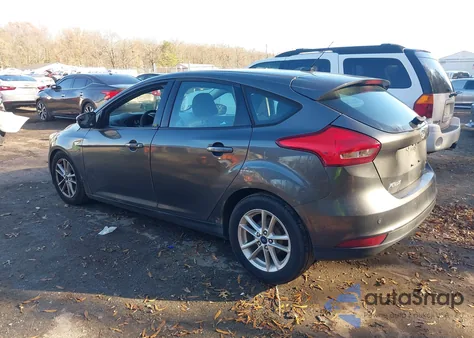 2015 Ford Focus Se z USA, uszkodzony, nr VIN 1FADP3K21FL364440
